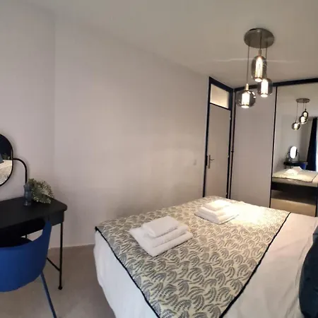 Blue Away - Americas Apartment *