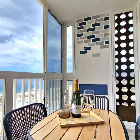 Blue Away - Americas Apartament *